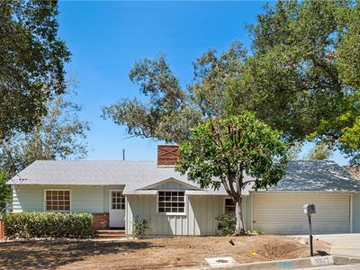3325 Crestford Dr