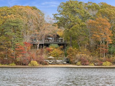27 Lake View Ct