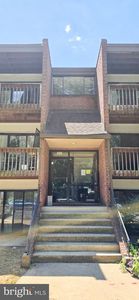 10725 West Dr APT 104