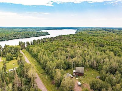 3687 Bassett Bay Beach Rd