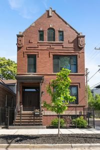2312 W Charleston St