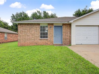 1488 N Boxley Ave