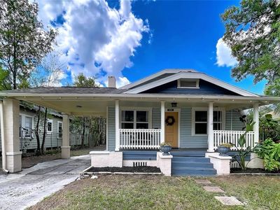 104 W Chelsea St