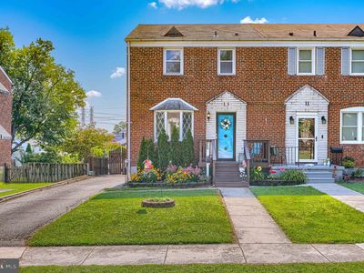 13 Lyndale Ave