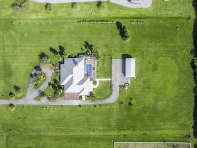 8135 White Fences Lane