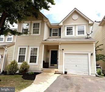 2043 Cranberry Ln