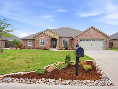 3009 Stephanie Ln