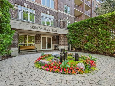 5055 Madison St Unit 403