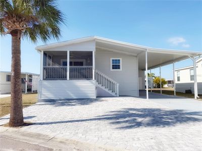 124 E Saint Annes Cir