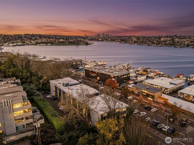 2001 Westlake Avenue N #32