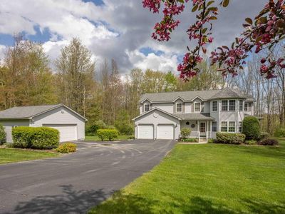 7 Sylvan Glen Rd