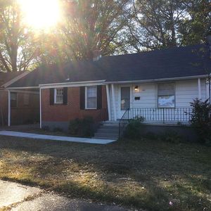 787 Eastern Dr
