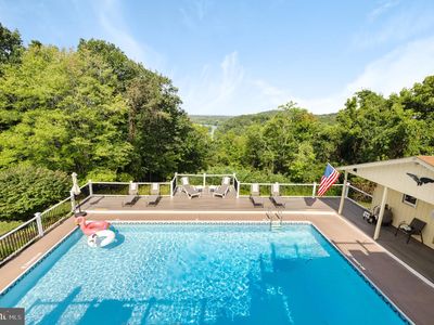 417 Hostler Rd