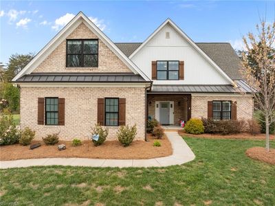 8463 Meadow Vista Dr