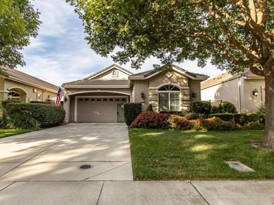 2461 Cypress Point Dr
