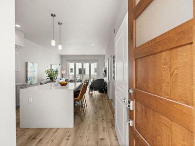 1655 2nd St UNIT 206