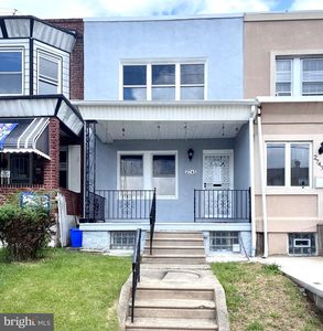 2745 S 71st St