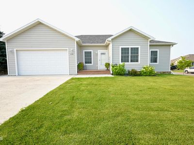 Property at 3739 Orange Willow St, Williston, ND