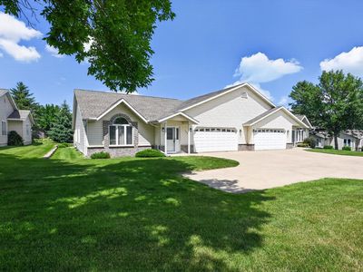469 Voyager Dr