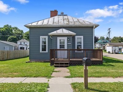 1215 Bangor STREET