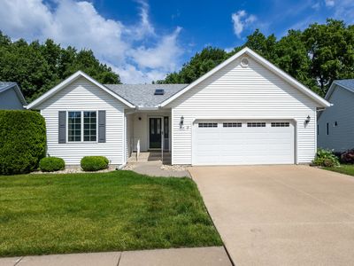 Property at 2021 Villa Pines Cir, Carbon Cliff, IL