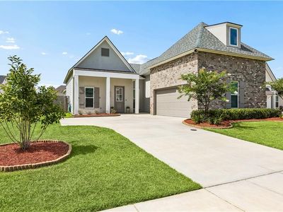 Property at 39242 High Creek Ave, Gonzales, LA