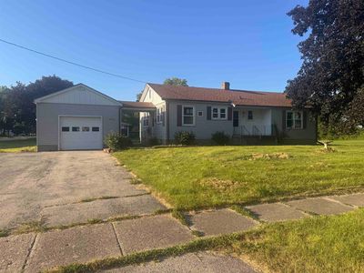 Property at 203 E 2nd St, Genoa, IL