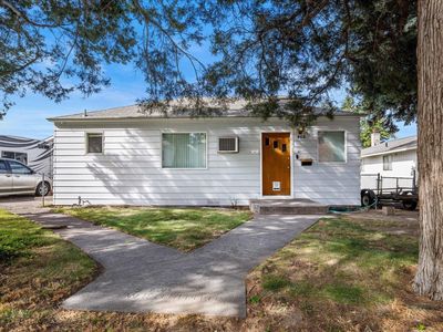 1616 W 4th Pl