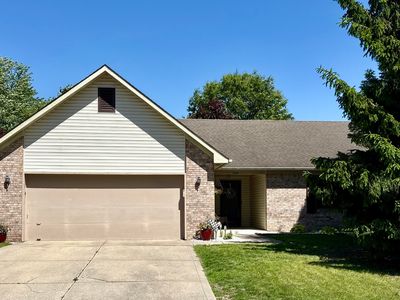 Property at 1059 Lake Dr E, Brownsburg, IN