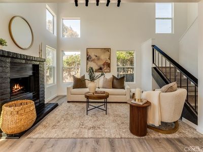 1260 Laguna Ln