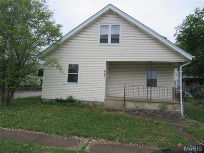 627 S Benton Ave