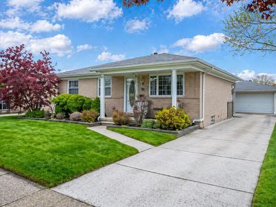 16243 Secretariat Ave