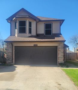 1018 Lamar Ave