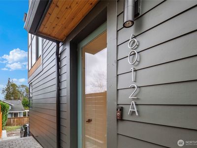 6012 A 35th Avenue NE