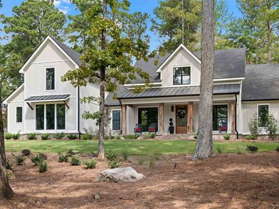 1211 Turnberry Cir