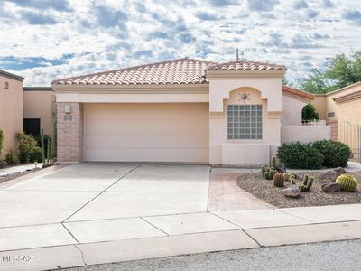 352 N Royal Bell Dr