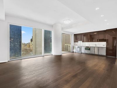 20 W 53rd St #32B