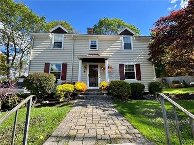 521 Scott Ave