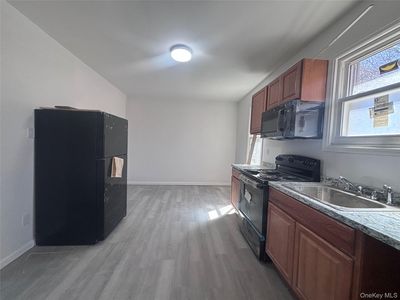 486 3rd street