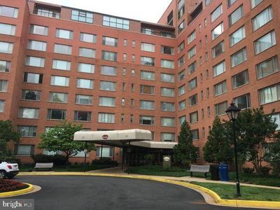 1111 Arlington Blvd #W-244