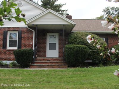 908 S Abington Rd