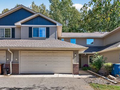 13816 Rose Dr