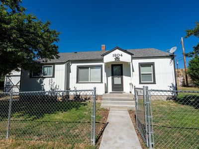 Property at 1804 Laurel St, Klamath Falls, OR