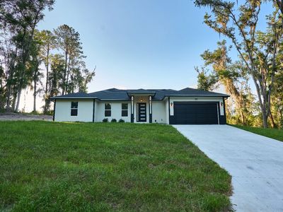 945 SE Evergreen Dr