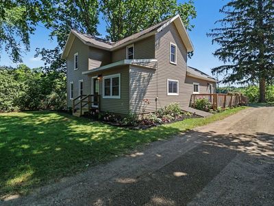 158 N 72nd Ave