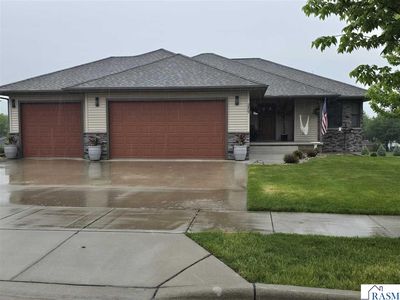 2407 Dacotah Dr