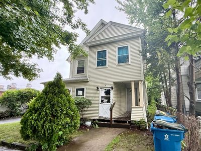 96 Fairview Ave