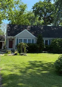 47 W Algonquin Rd