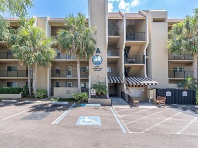 90 S Highland Ave APT 201