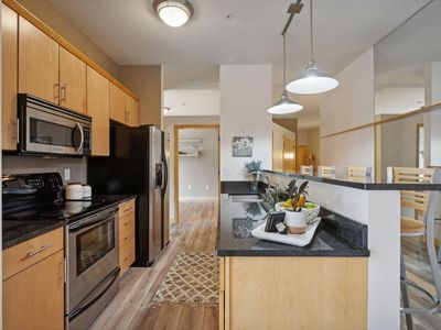 270 4th St E UNIT 101